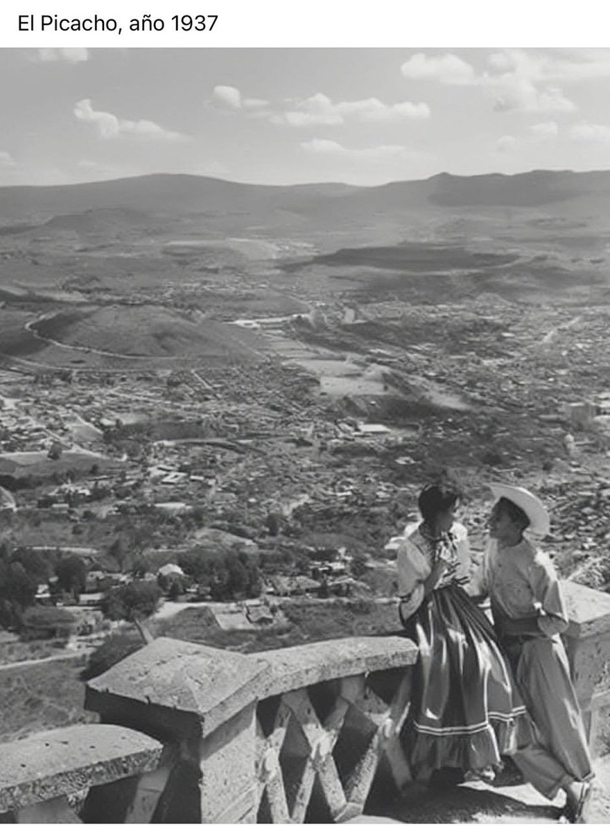 Alguien tiene más fotos de la vista del picacho? Abro hilo 🫶🏻