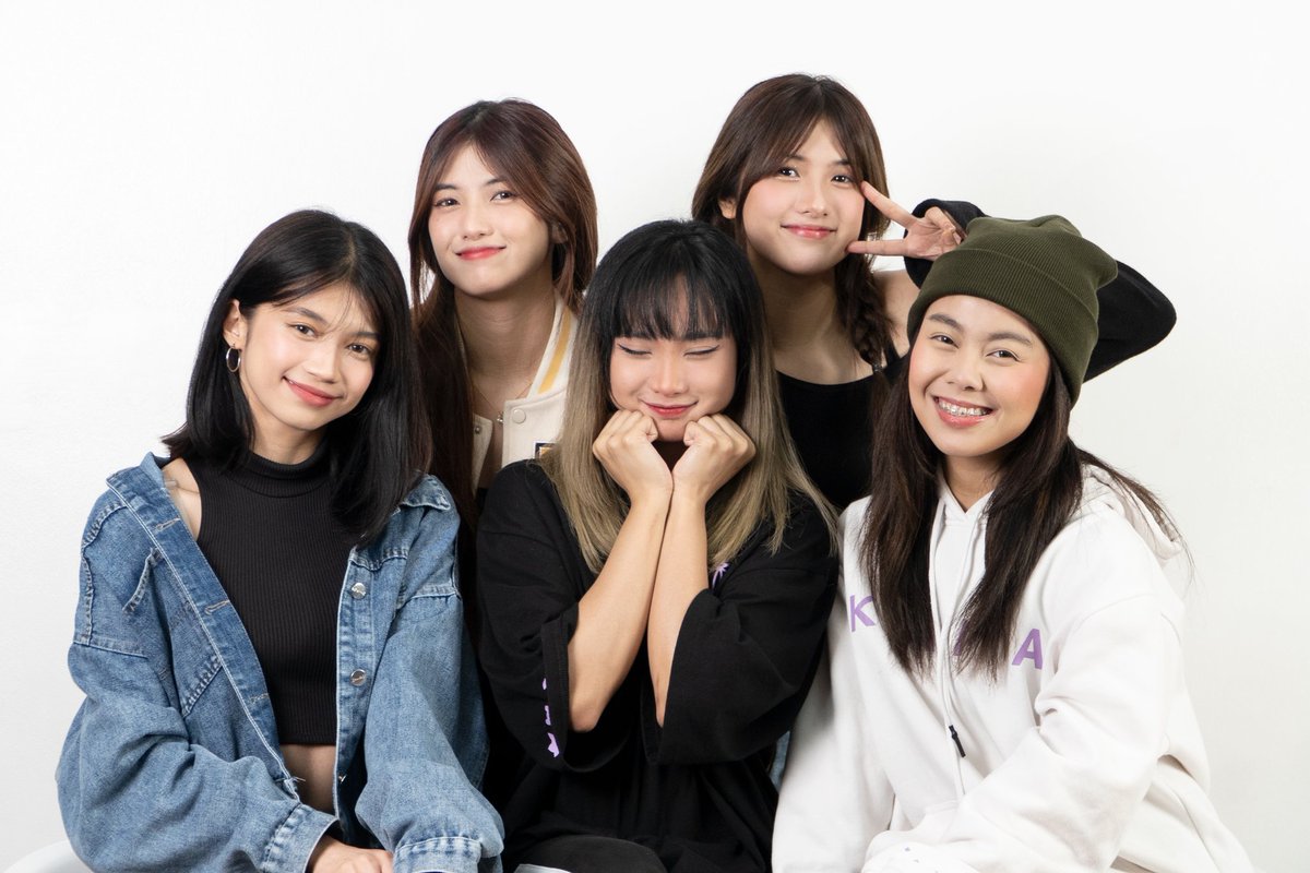 kaiayne's tweet photo. Is it too much to ask for #KAIAba content to be continued? it has so much potential as their weekly variety content π«
since they recently reached 100k subscribers, can we maximize their youtube channel please.
#KAIA @KAIAOfficialPH https://t.co/OyyxPo1I6L