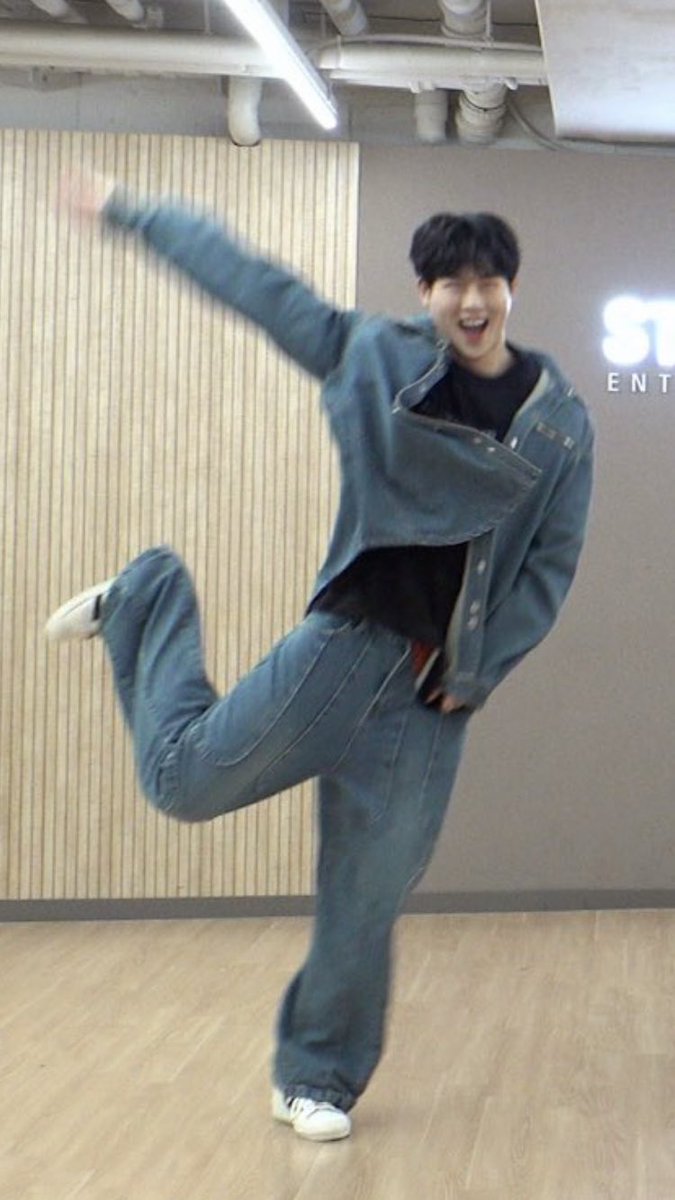 AnnaSch81's tweet image. Finally!!! Let's go!
#MONSTAX