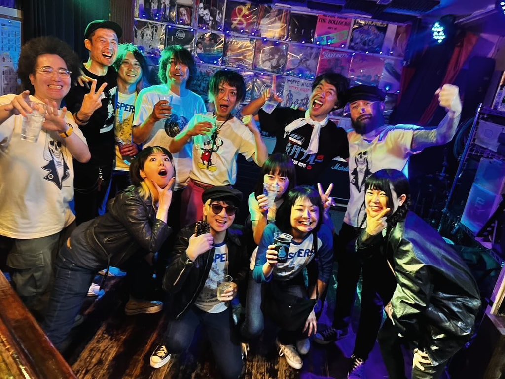 昨日はマット青木との共同企画、
横須賀 R&amp;R FRIENDSHIP
超超超 満員御礼でした🥹✨✨
皆様ありがとうございました！！

こんな日があるから頑張れると思える夜だった〜🥹🥹🥹