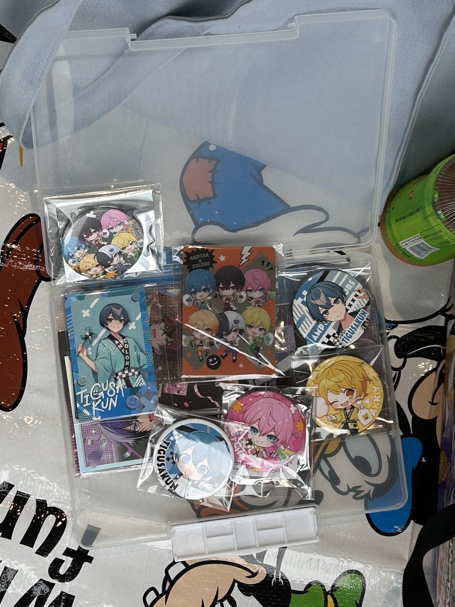 #AMPTAKグッズ交換
本日のみ手渡し交換可
求　📣🌈💙くんor📣🌈💛くん

譲　画像

 #AMPTAKぴあアリーナ77パー  #AMPTAKxCOLORSグッズ交換