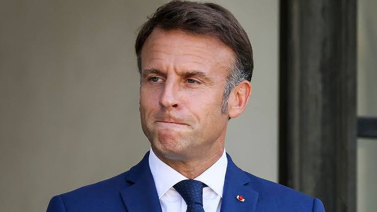 Mataifa yenye nguvu ya Magharibi yakiongozwa na Ufaransa bila kumsahau Marekani yamekusanyika nchini Ivory Coast kupanga mikakati ya kuivamia Burkina Faso kwa madai kuwa Traore ametumia dhahabu ya Burkina Faso kwa maslahi binafsi. 
.
Sasa baada ya hilo kugundulika Urusi