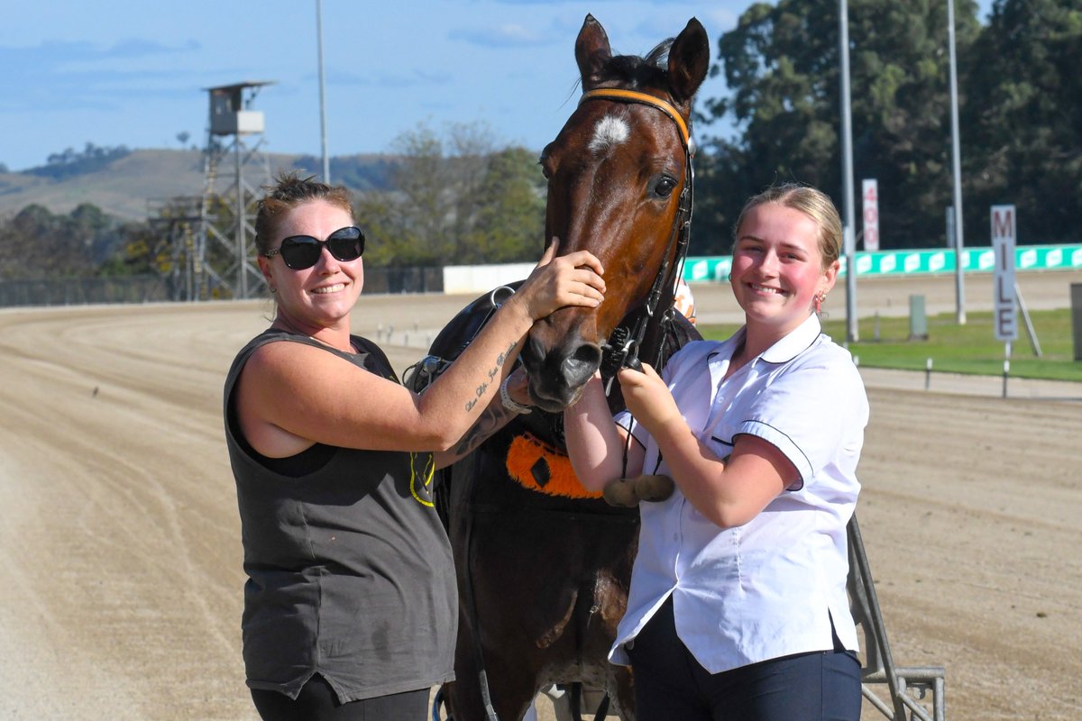 Club Menangle (@clubmenangle) on Twitter photo Lets Turn It On is victorious in the Harness The Excitement With <a href="/AustPacingGold/">APG Ltd</a> Pace for David Thorn and <a href="/RixonnWill/">Will Rixon</a>.🥇
The five-year-old by American Ideal USA recorded a 12.1-metre winning margin and a mile of 1.53.0.
#ClubMenangle Lets Turn It On is victorious in the Harness The Excitement With <a href="/AustPacingGold/">APG Ltd</a> Pace for David Thorn and <a href="/RixonnWill/">Will Rixon</a>.🥇
The five-year-old by American Ideal USA recorded a 12.1-metre winning margin and a mile of 1.53.0.
#ClubMenangle