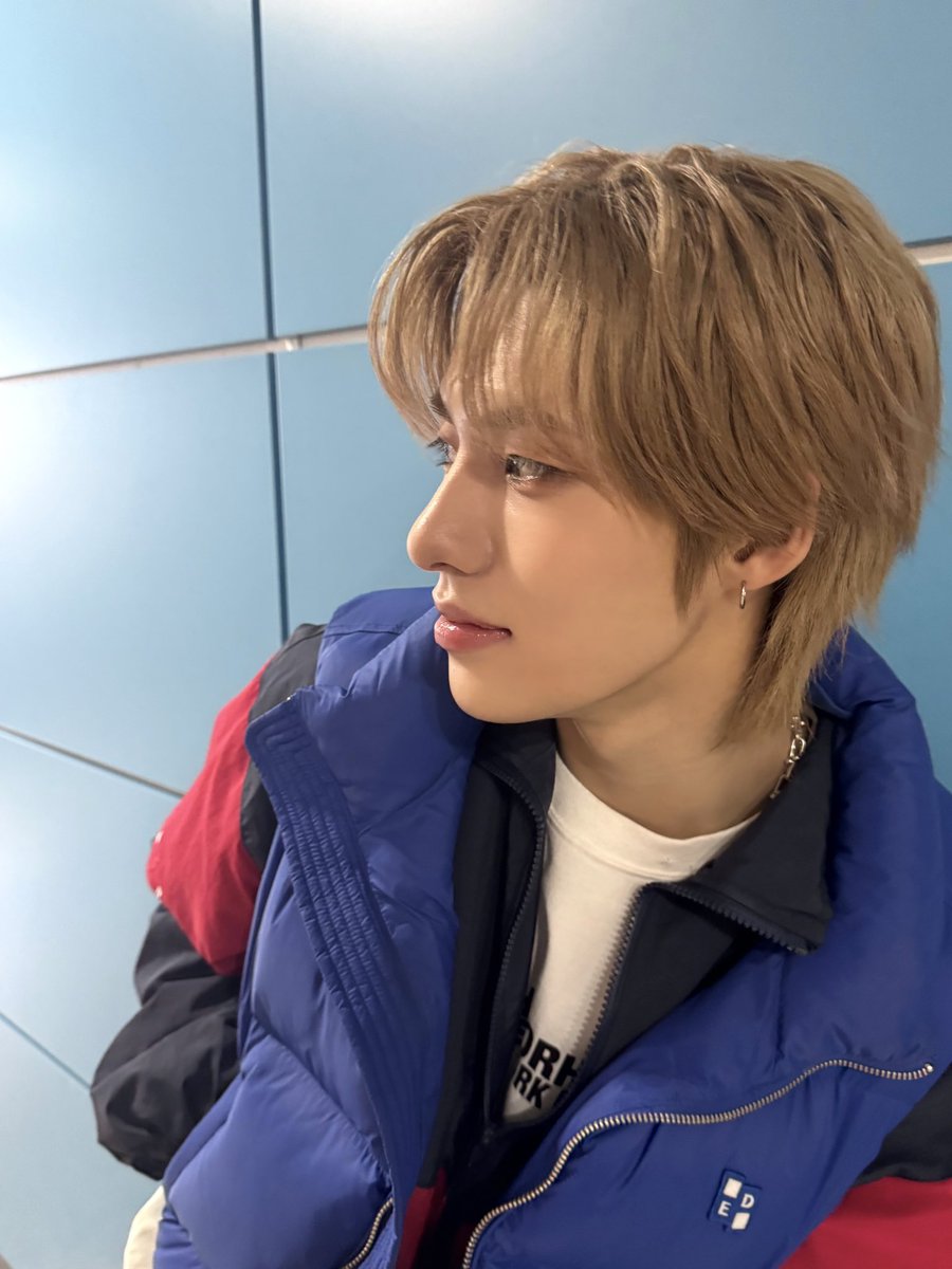 nouera_official's tweet photo. 💭_

[#린] 유섭이형 생일 축하해!!!😘
난 형 웃을 때 모습 진짜 너무 좋아해~
앞으로 도 같이 행복하게 보내자!

#NouerA #누에라
#LIN #린 https://t.co/zjpWu33hh5