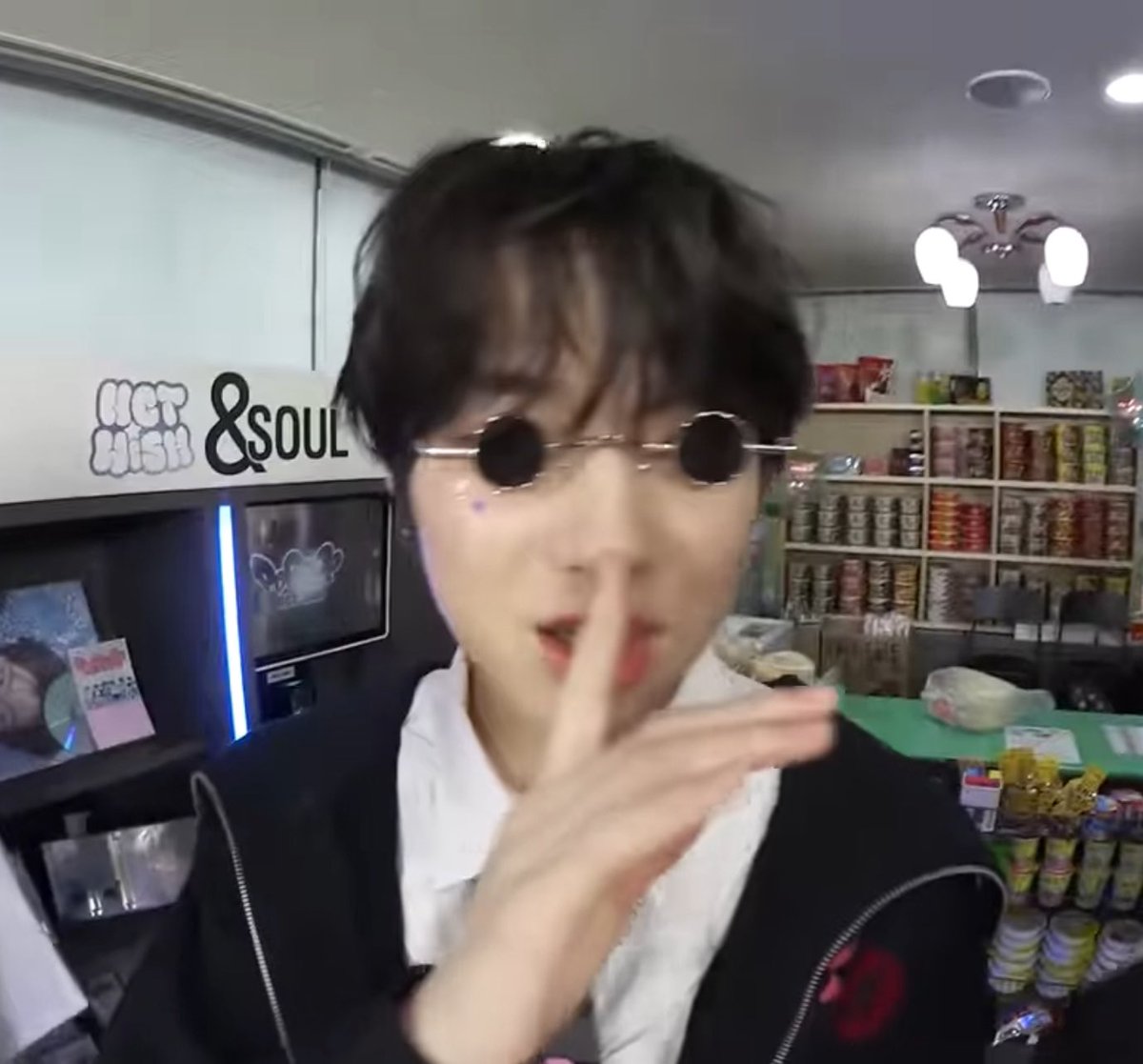 no context wish♡ (@nocontextwishes) on Twitter photo 