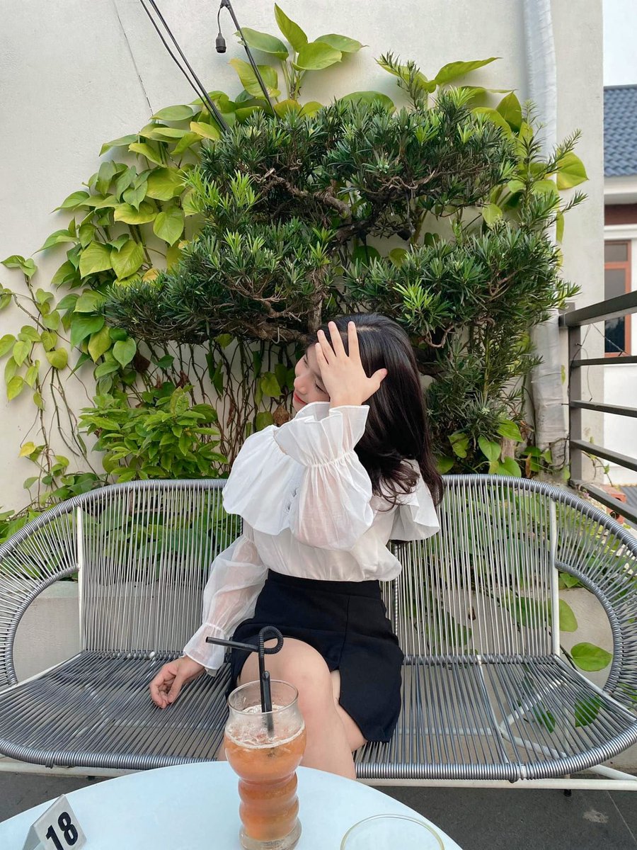 Thanks for standing by me through thick and thin, bro. Thanks for being a positive force in my life, bro. Oswaldo Revard