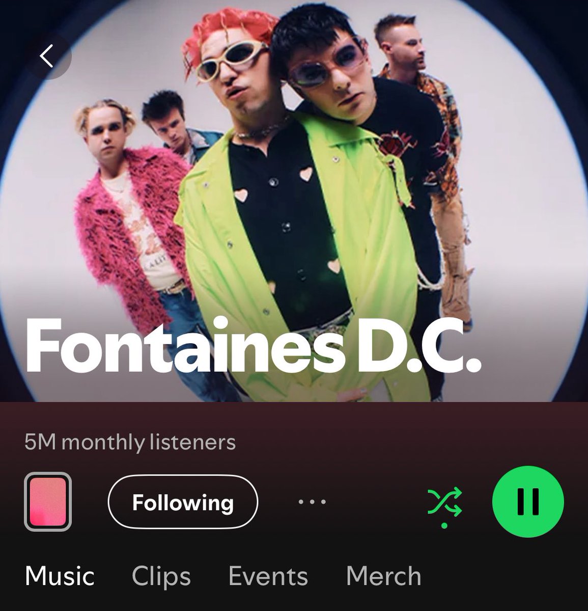 blurromance's tweet photo. wdym fontaines have 5M monthly listeners? wdym they are not my little petit band anymore? https://t.co/ztMFM7tXlk