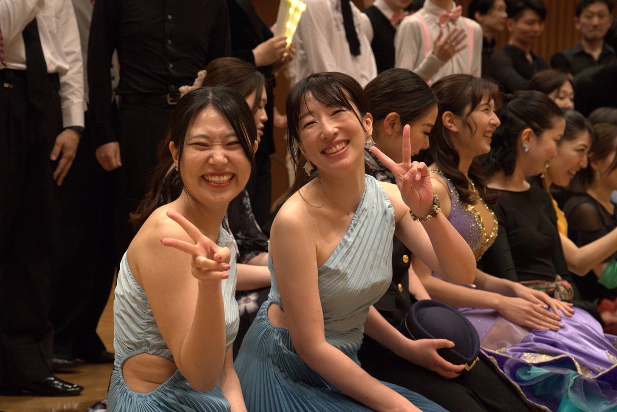 📸V.I.C.フォトコンテスト2025
￣￣￣￣￣￣￣￣￣￣￣￣￣￣
＜優秀作品 【パーティーの和やかな雰囲気編】＞

惜しくも最優秀賞にはなりませんでしたが、素晴らしい作品が沢山ありますので紹介させていただきます‼︎

#社交ダンスサークルvic 
#vicフォトコンテスト2025