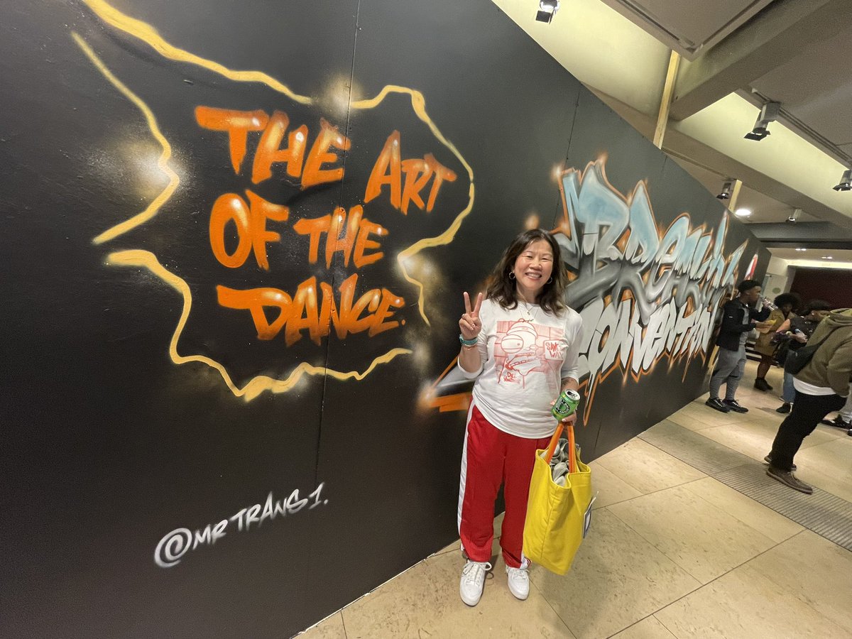 _apocaloptimist's tweet image. My bday celebrations continued with an incredible weekend at @BConvention . 2 nights of amazing Hip Hop dance & one of my fave events of the year - Park Jam.
Huge thanks to the legend Jonzi D for always flying the flag for Hip Hop culture. ❤️
Blog incoming.