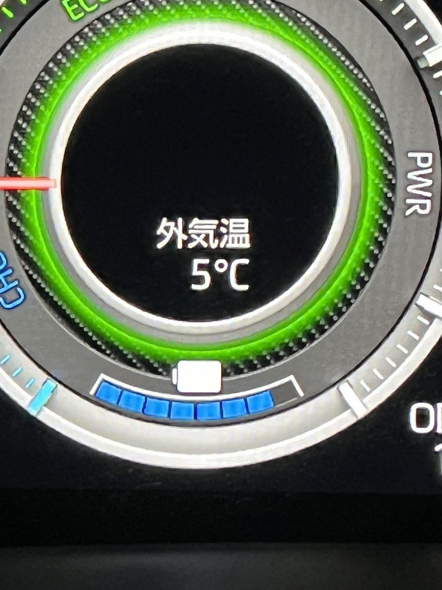 tomochoro1091's tweet photo. GW家族サービスも今日で終了。
山梨の朝は寒かった…🥶
昼間は痛くなるまで日焼けして、朝は凍えて起きる💦
子供が体調崩さなくて良かった。

MAX45cm 1480g

明日から自分の為のGW。
自分の釣りを縛りなく、ストイックに時間を使う予定。
プレッシャーが今日の雨でリセットされてると良いな… https://t.co/sNis6xhqwI