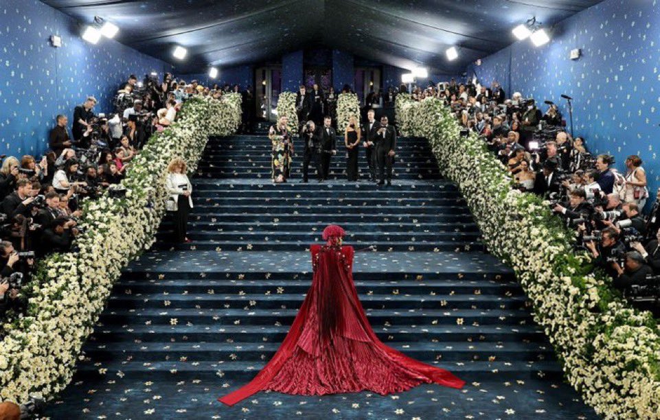 Best moments at the #MetGala2025 

a thread 

Teyana Taylor stole the night
