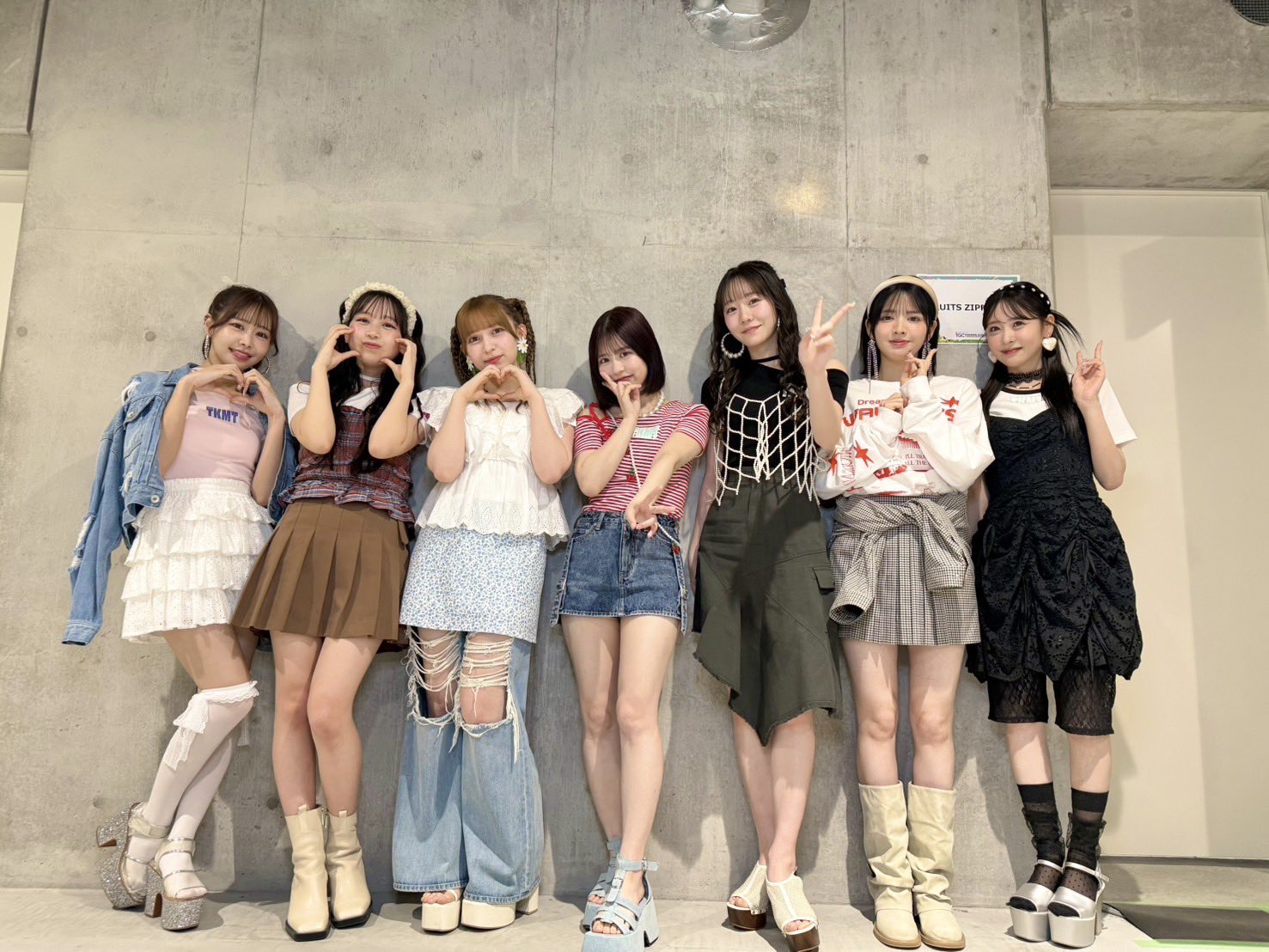 ゆり　パーシーと仲間たち ✨『NEW KAWAII』🏰✨ 最初のキス顔から一緒に踊ってね💋 4/10
