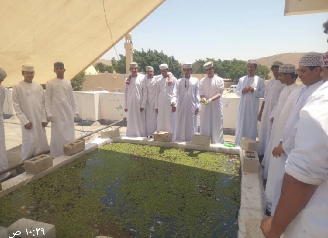 بفضل الله مدرسة طيطام للتعليم الأساسي بنين (5-12)تحقق المركز الاول في مشروع تطبيق من أجل الوطن ... تفاعل ايجابي وشعور بالمسئولية
  بوركت الجهود أ/ توفيق السعيداني   وطلبه الصف العاشر    #طيطام_بنين