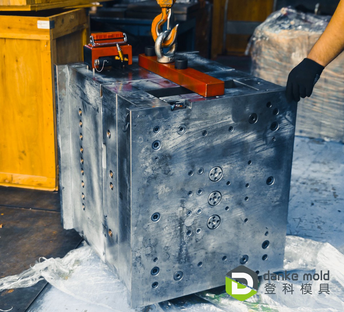 MoldDanke's tweet photo. Some new plastic injection molds have been finished and sent to our customer in the UK. 👏    Hope everything goes all right！
https://t.co/E0bz66a1Hq
info@dankemold.com https://t.co/RamqxD4w1p