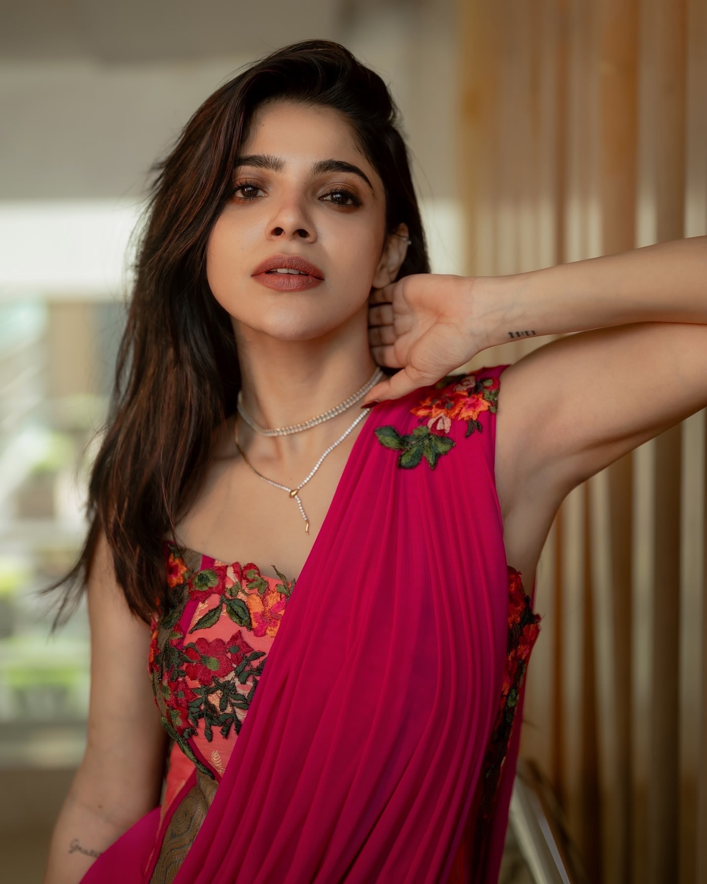 GqPxT8qbAAAaUes?format=jpg&name=large