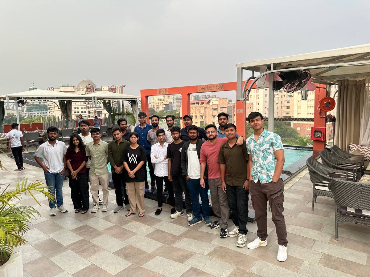ErAbhishek77's tweet photo. Web2 gave us platforms.
Web3 gives us protocols.
Thanks to @Lucknow_DAO & @StoryProtocol for showing how creators can own, license & remix IP with freedom. 🎨
The next Pixar might just be a DAO. 👀
#StoryProtocol #LucknowBuilders https://t.co/GMKN5VBCPB