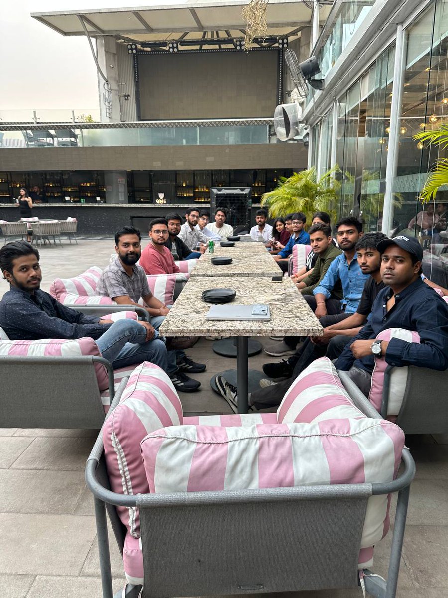 ErAbhishek77's tweet photo. Web2 gave us platforms.
Web3 gives us protocols.
Thanks to @Lucknow_DAO & @StoryProtocol for showing how creators can own, license & remix IP with freedom. 🎨
The next Pixar might just be a DAO. 👀
#StoryProtocol #LucknowBuilders https://t.co/GMKN5VBCPB