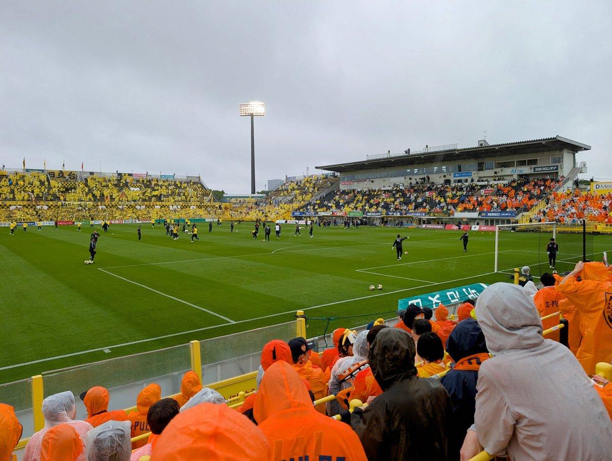今日はここから

耐える時間が多くなると思うけど、勝点+3をお土産に🔥
#spulse #エスパルス #ONEFAMILY2025 #0506vs柏