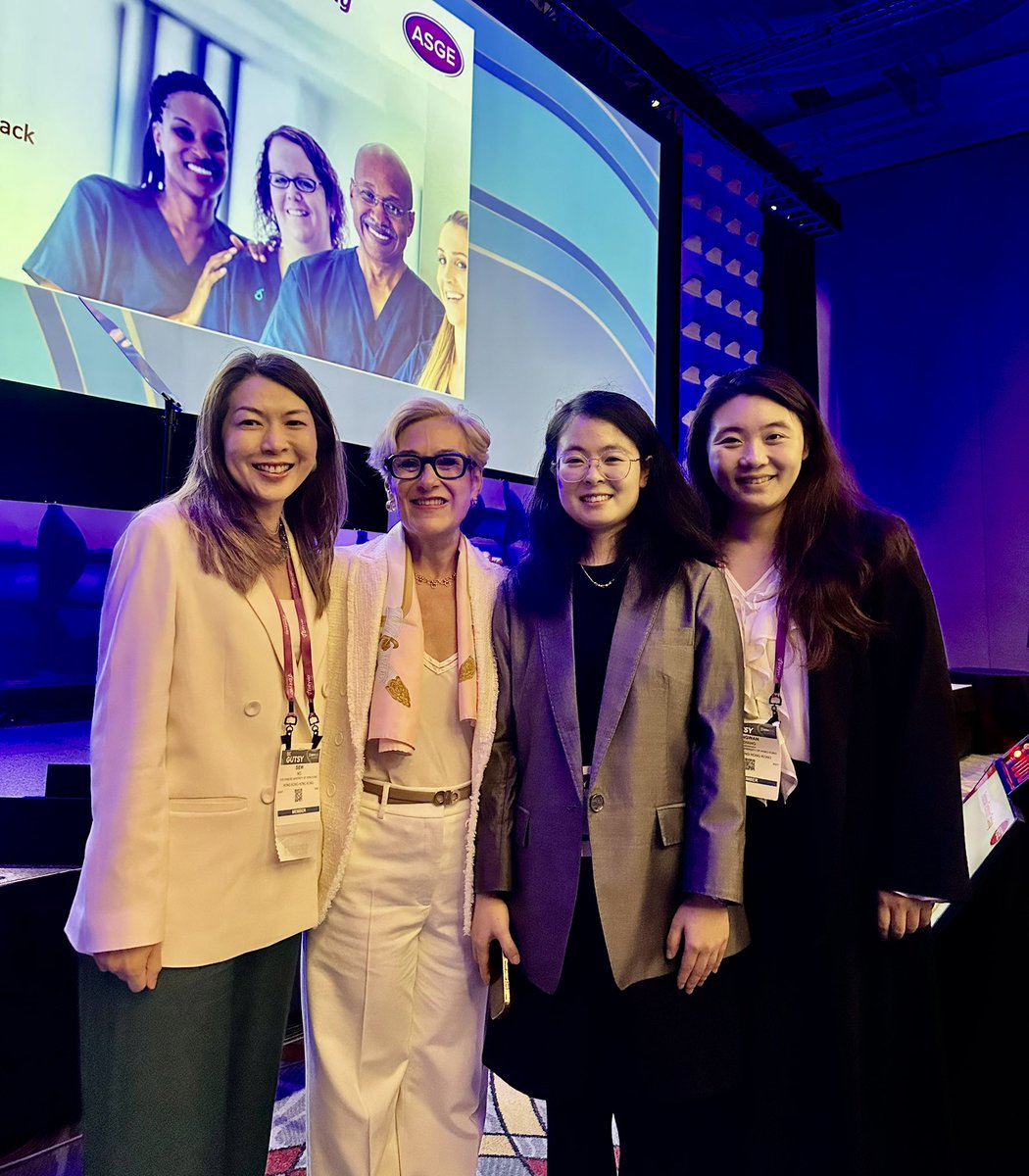 Siew_C_Ng's tweet image. AGA Presidential Plenary 
A proud moment. My student, past student and the President of AGA @ibddocmaria . Best abstract at @DDWMeeting plenary #microbial  therapeutics for #crohnsdisease @AmerGastroAssn