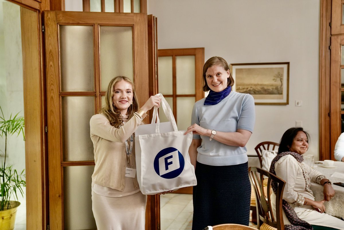 AustriainIndia's tweet photo. As part of German Girls’ Day 2025 👩🎓, we welcomed Girls Study Tour delegates at the Austrian Embassy 🇦🇹. Deputy Ambassador Dr. Gisela Kristoferitsch shared her diplomatic journey 🌍—an inspiring evening on leadership 👩💼 & global engagement ✨. #GermanGirlsDay2025 #FNFSouthAsia https://t.co/ycIlbxJG61