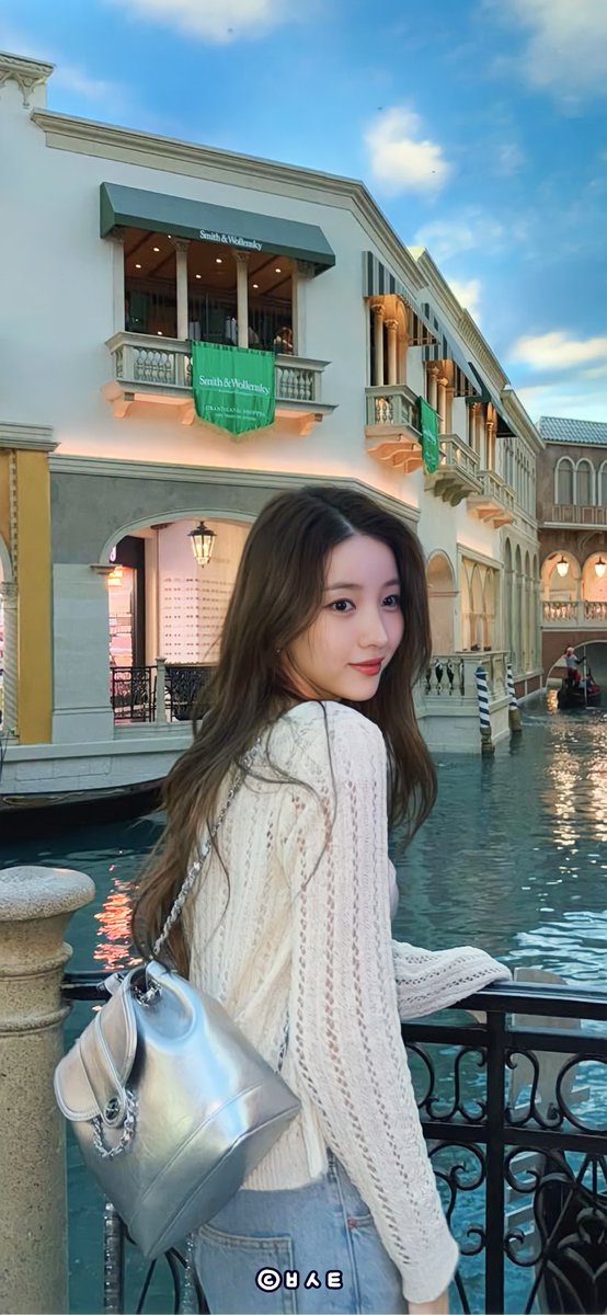 voosthl's tweet image. [📱] 🦊🌃✨
SOWON (소원) WALLPAPERS 배경화면

#소원 #SOWON