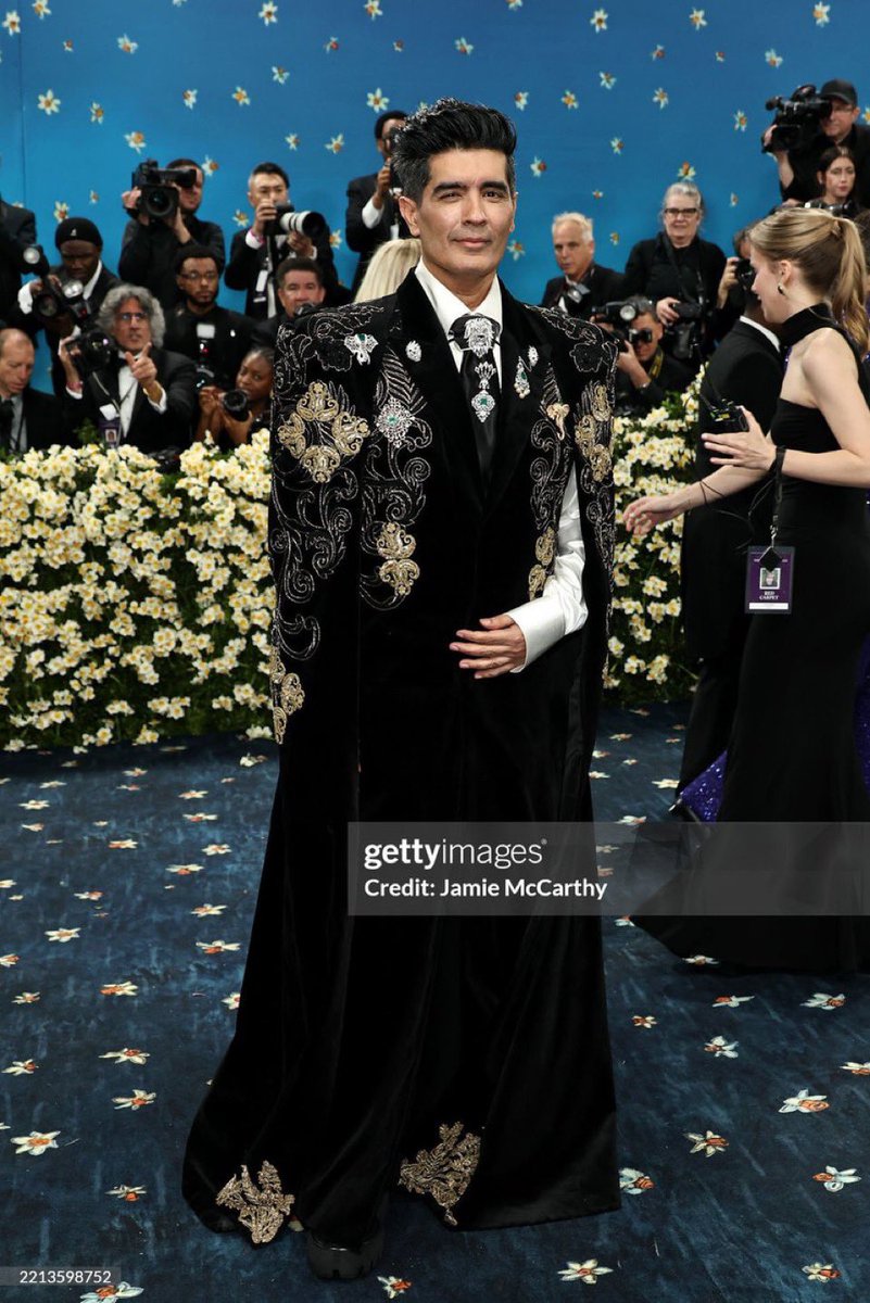 He will make others wear the most ghastly looks but doesn’t compromise on himself absolute icon