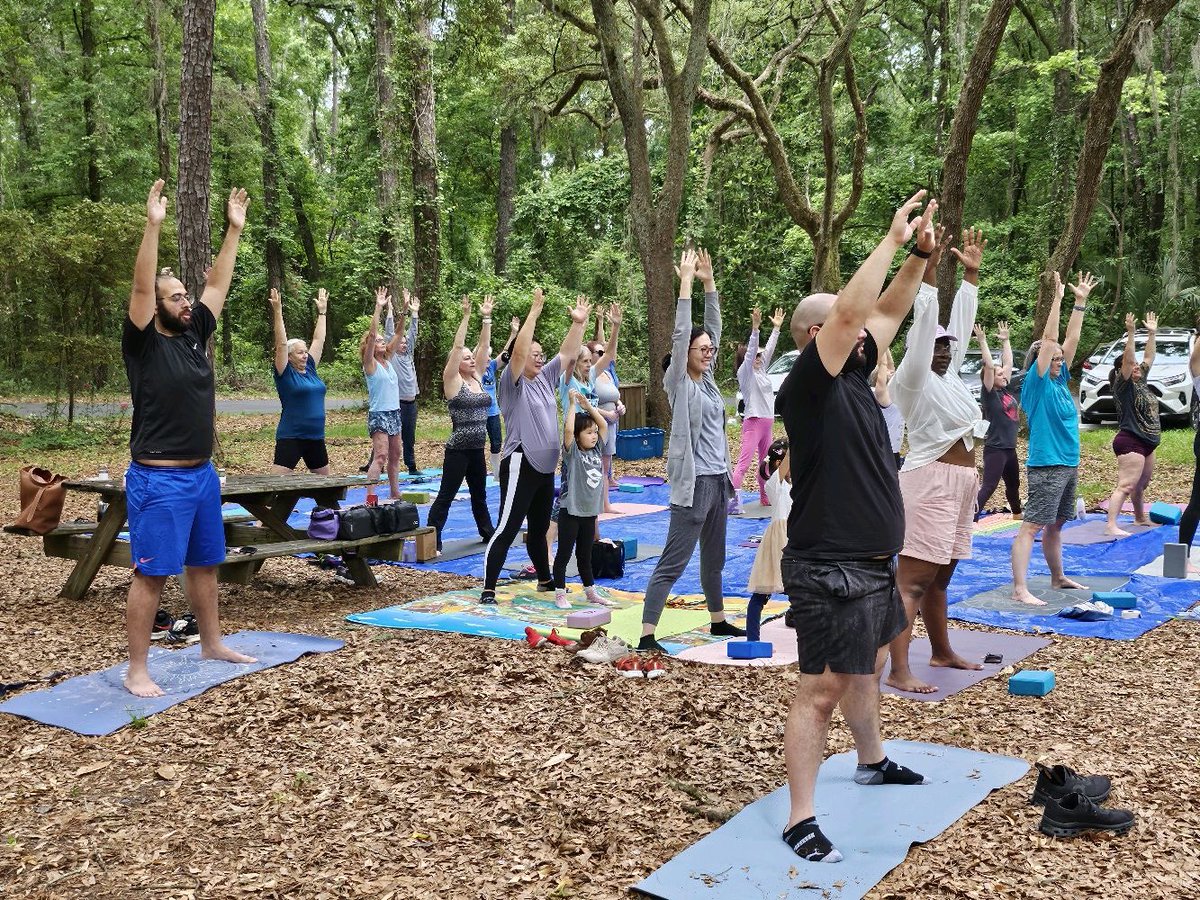 UF_HE_LAB's tweet image. Our lab celebrated Zack’s birthday by experiencing a session of Yoga in woods 🧘‍♀️ 🧘‍♂️ 🧘 , very refreshing 😆😆🤗