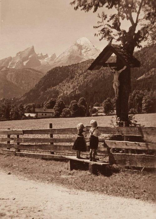 𝖙𝖍𝖚𝖑𝖊𝖑𝖚𝖈𝖆 (@thuleluca) on Twitter photo 