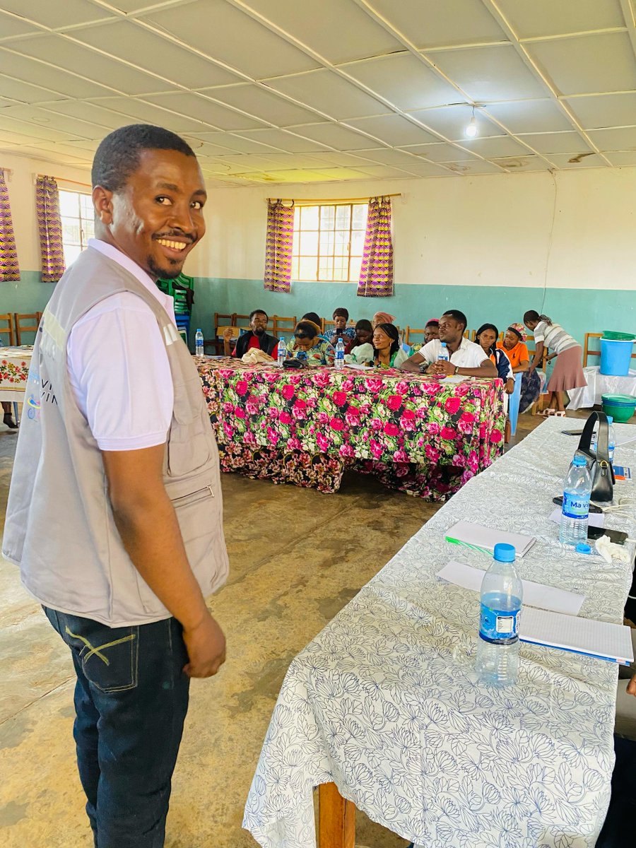 La Prunelle RDC asbl (@prunellerdcasbl) on Twitter photo “Wasichana na Amani” de <a href="/KvinnaKvinnaINT/">Kvinna till Kvinna International</a> <a href="/Kvinna/">Birgitta Sävetun</a> : La Prunelle RDC asbl lance la sensibilisation sur l’égalité des sexes à #Walungu avec l’approche « SASA ! Together » 📷
Le 1er mai 2025, un atelier de sensibilisation sur l'égalité des sexes et la lutte contre les normes “Wasichana na Amani” de <a href="/KvinnaKvinnaINT/">Kvinna till Kvinna International</a> <a href="/Kvinna/">Birgitta Sävetun</a> : La Prunelle RDC asbl lance la sensibilisation sur l’égalité des sexes à #Walungu avec l’approche « SASA ! Together » 📷
Le 1er mai 2025, un atelier de sensibilisation sur l'égalité des sexes et la lutte contre les normes