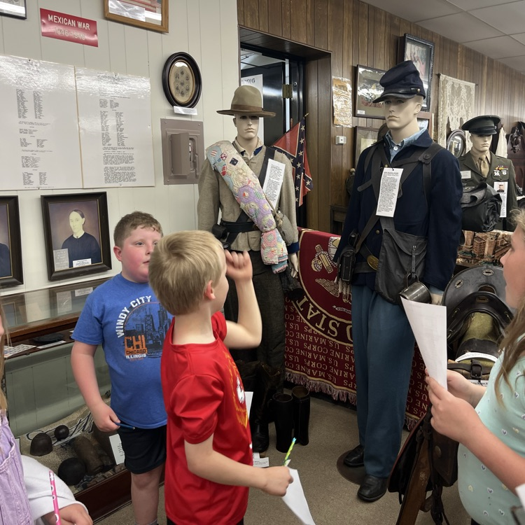 SES 3rd grade enjoyed an educational trip to the Chariton County Museum Monday. #ShineSES #PantherPRIDE
