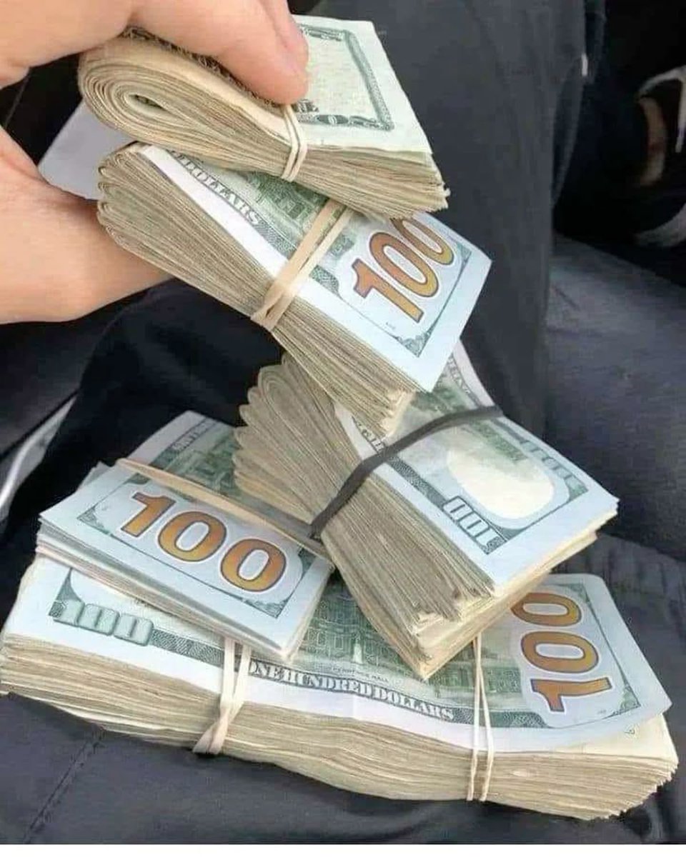 MWeirsky0145's tweet photo. This lucky winner receive is winning money from me yesterday. DM If you have not yet receive your winning money 💰 🇺🇸📦❤️🙏🏻 https://t.co/TC1hsJMDdz