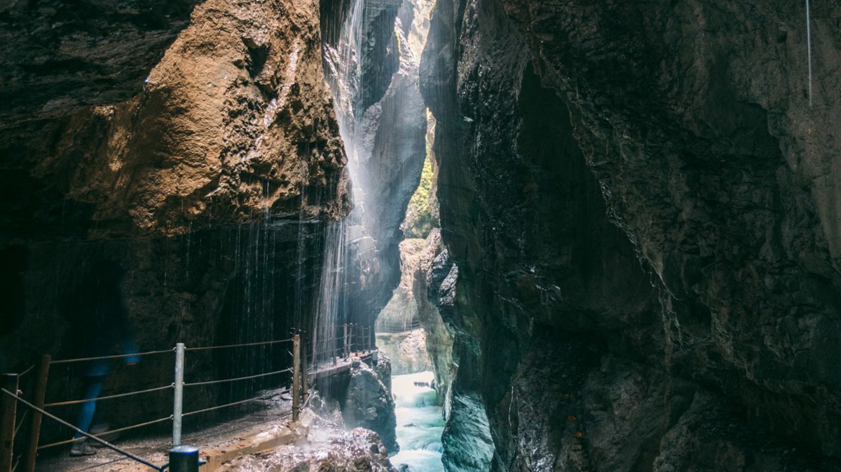Partnachklamm für alle
Spezielle Führungen für Menschen mit Einschränkungen
Mehr unter reisenundgolfen.de/?set=pages&p=a…
#partnachklamm #garmischpartenkirchen #mobilitaet #Behinderung   #photooftheday #picoftheday #cute #photography #reisenundgolfen #reise