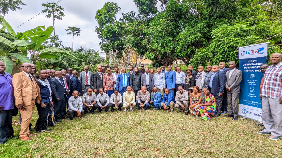 🇨🇩 #Kindu | Début de l’atelier de dissémination du Rapport ITIE-RDC 2022. Ouverture officielle par le Ministre provincial des Mines. Objectifs : sensibiliser les parties prenantes et débattre des données sur la gouvernance extractive. 📊⛏️🤝 #ITIE #Transparence #RDC