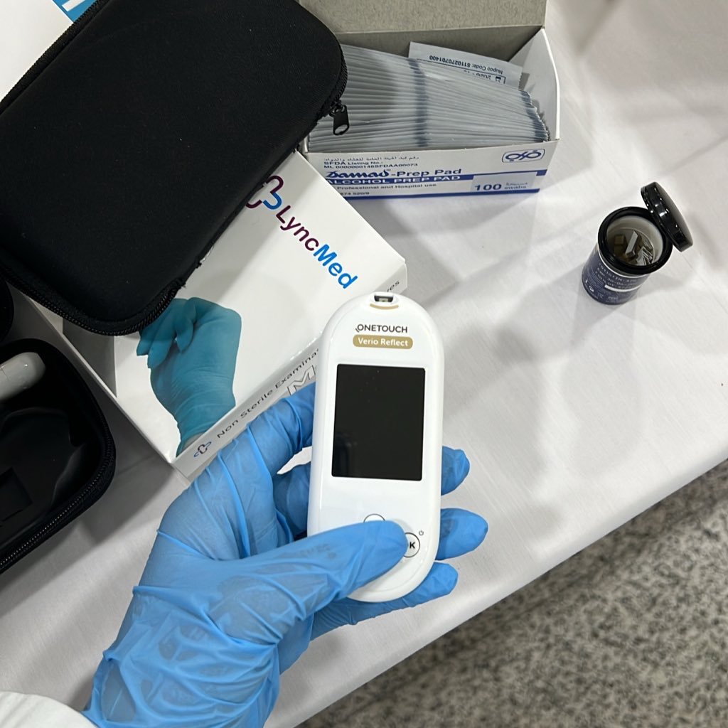 llijn5's tweet image. About last day in 3rd year🚑🎈