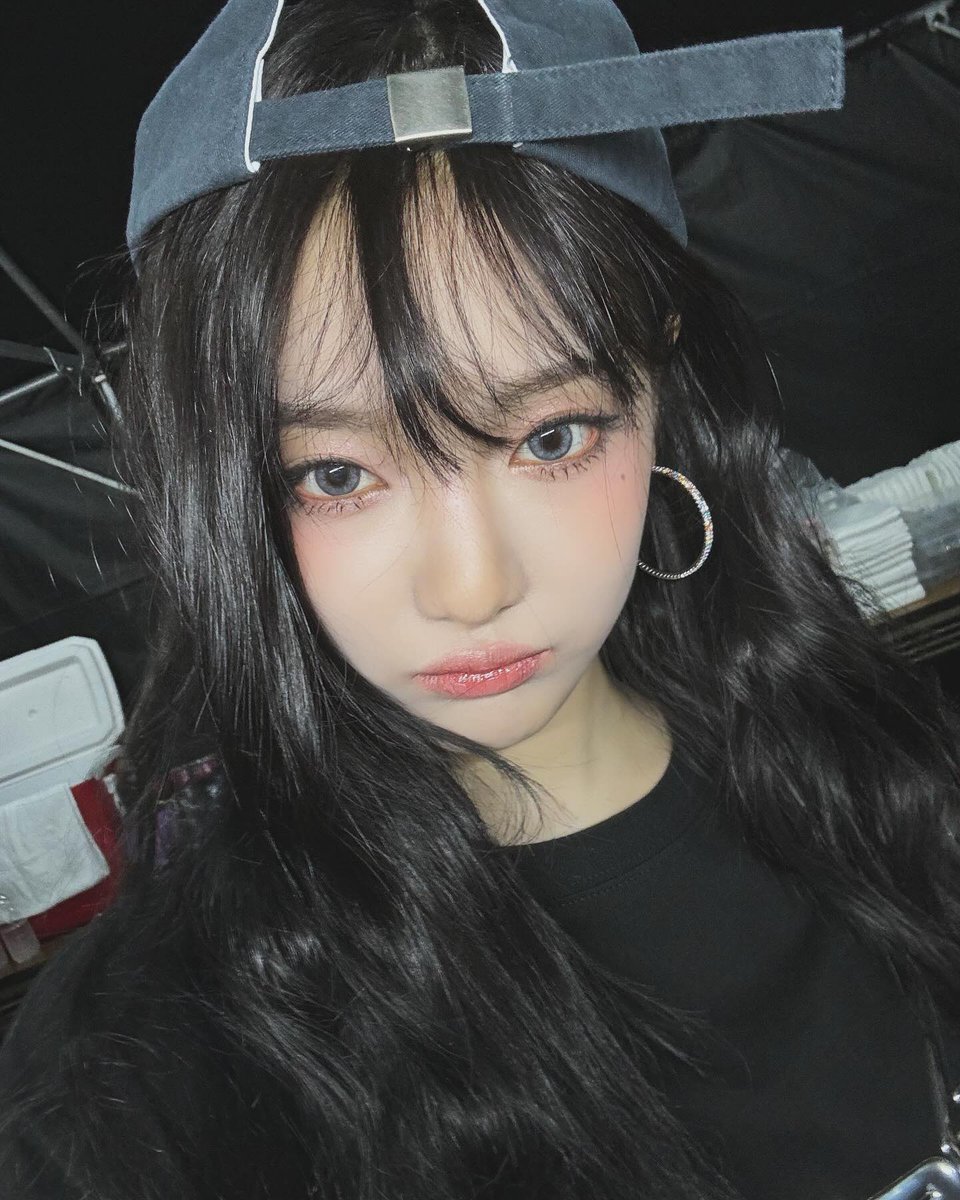 ningning (@ningshourly) on Twitter photo 