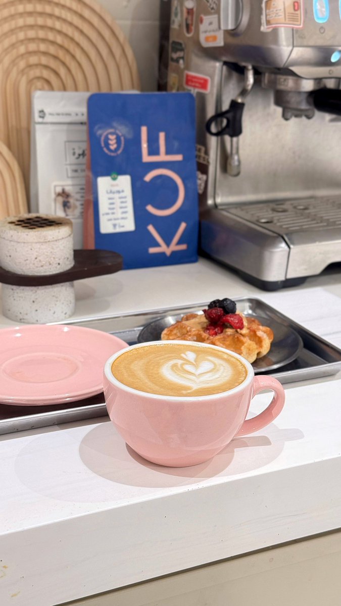 ~أ .📸 tweet media