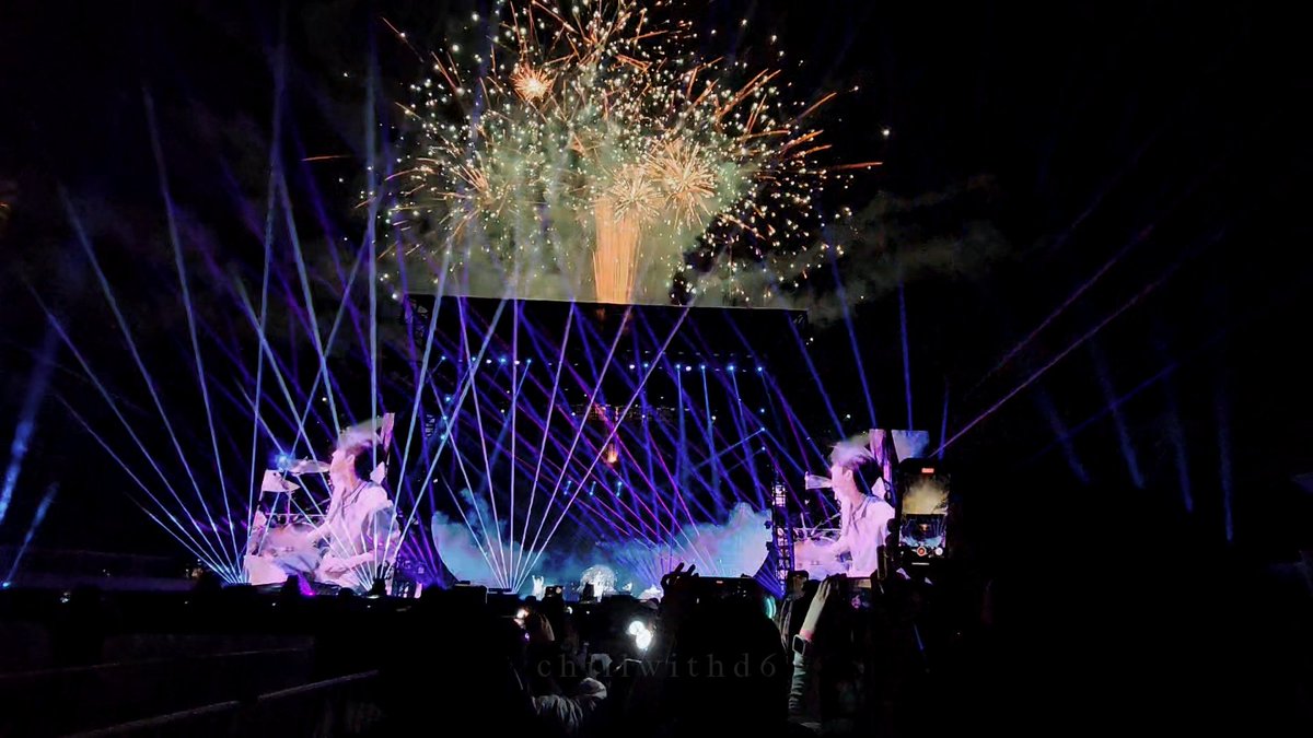 Siapa tau ada yg mau jadiin wallpaper laptopnya, feel free to save yaw❤️

#DAY6_3RD_WORLDTOUR_Jakarta