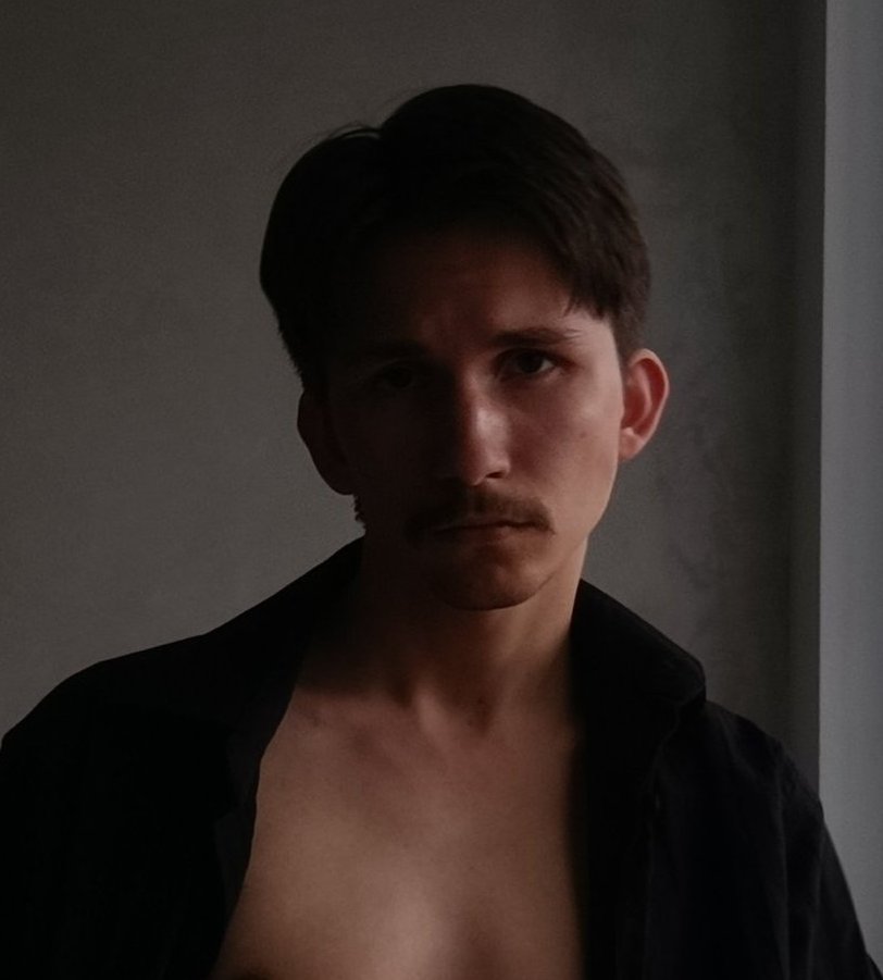 auditoriumtom's tweet photo. looking for moots! #promotwt
◝✩𓂃꙳⋆ hi i'm tom!!
       🧡 21 | poland
       🧡 he/him
       🧡 indep theatre director
       🧡 love painting
       🧡 uni student

mdni
fashiontwt, lifetwt, archivetwt, filmtwt, moothunt https://t.co/43FHKynPlu