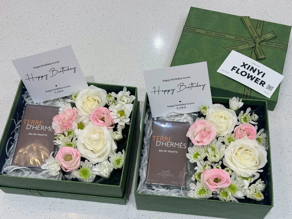 Daisyzhang2024's tweet image. Make your fragrance unforgettable — starting with the box.
✨ Custom perfume boxes with luxe finishes &amp;amp; sustainable materials.
Global shipping 🌍
👉 shorturl.at/IRYpa

#PerfumePackaging #LuxuryBoxes #Branding #customperfumeboxes