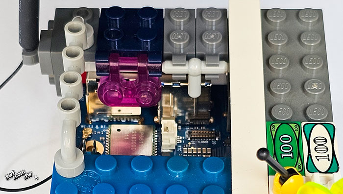 orangepixunlong's tweet photo. 🧱✨ Built a custom #LEGO-compatible case for our #OrangePi5Max — modular, fun, and totally DIY!

Who says SBC enclosures can't be playful? 😎
Show us your creative builds! 🔧📸
#OrangePi #LEGO #SBC #DIYCase #Maker #RaspberryPiAlternative https://t.co/wAbxHPp5JJ