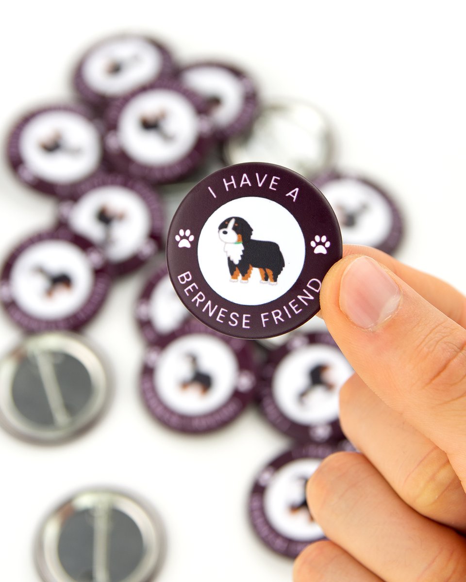 🐶💖 Few loves are as pure as the one between a dog and their human — and Bone the bernese proves it!
Thanks for trusting Camaloon to celebrate that bond with custom badges.
A beautiful tribute to a lifelong friend! 🐾✨