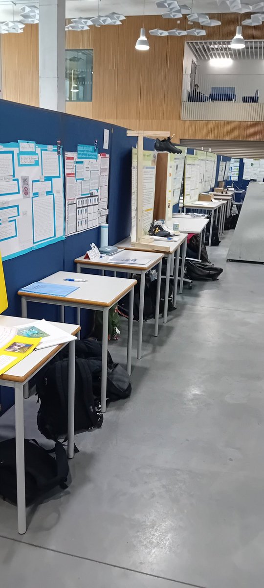 AstroHMFC's tweet image. Last Friday, I had the honour at judging at @SciFest4STEM at @WeAreTUDublin Central Quad 🥼🧪👩🏻‍🔬 the work displayed by the students was exceptional, and teacher support shines through. Looking forward to seeing more amazing work next year 🎉 #STEM #BeyondLearning