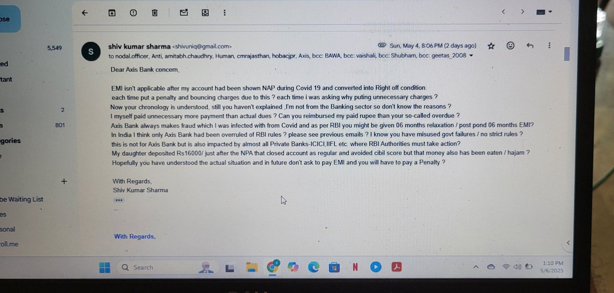 shivuniq's tweet image. #AxisBankSupport #AxisBank @RBIsays @DainikBhaskar @thewire_in #CJISanjivKhanna 
@nsitharamanoffc @PMOIndia @KapilSibal @pbhushan1 
BanksR making fraud,once right off
Perhaps sending messages 4EMI?
then each time put penalty charges,customer don&apos;t know chronology and paid EMI?