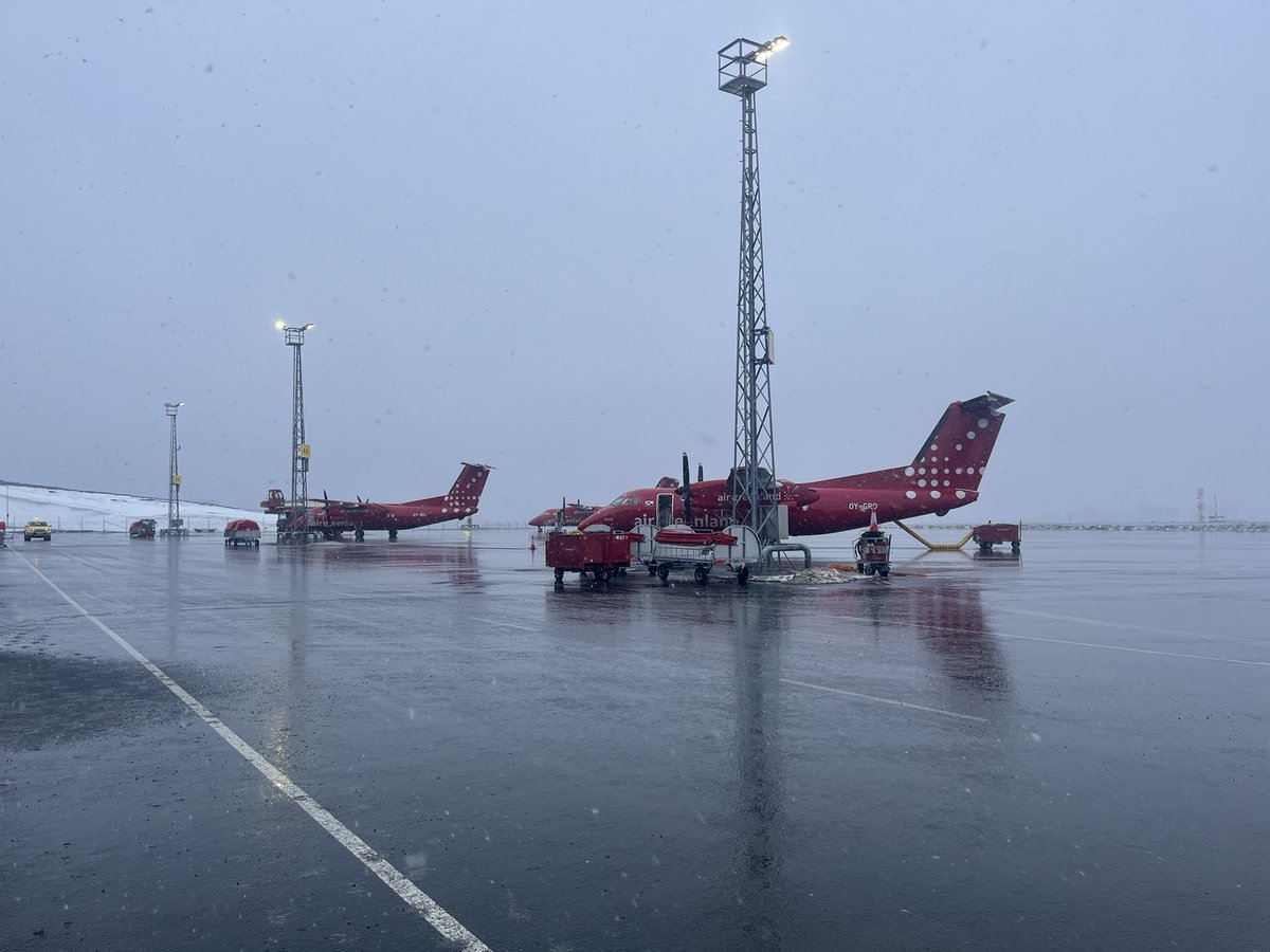 Fabrice Argounès (@fabricea) on Twitter photo In Greenland, roads lead nowhere.
Each town or village is like an island on land. The absence of intercity roads is a geographic constraint: deep fords, steep mountains, and glaciers make continuous infrastructure nearly impossible. Access is by sea or air. <a href="/Singaravelou_P/">Pierre Singaravélou</a> In Greenland, roads lead nowhere.
Each town or village is like an island on land. The absence of intercity roads is a geographic constraint: deep fords, steep mountains, and glaciers make continuous infrastructure nearly impossible. Access is by sea or air. <a href="/Singaravelou_P/">Pierre Singaravélou</a>