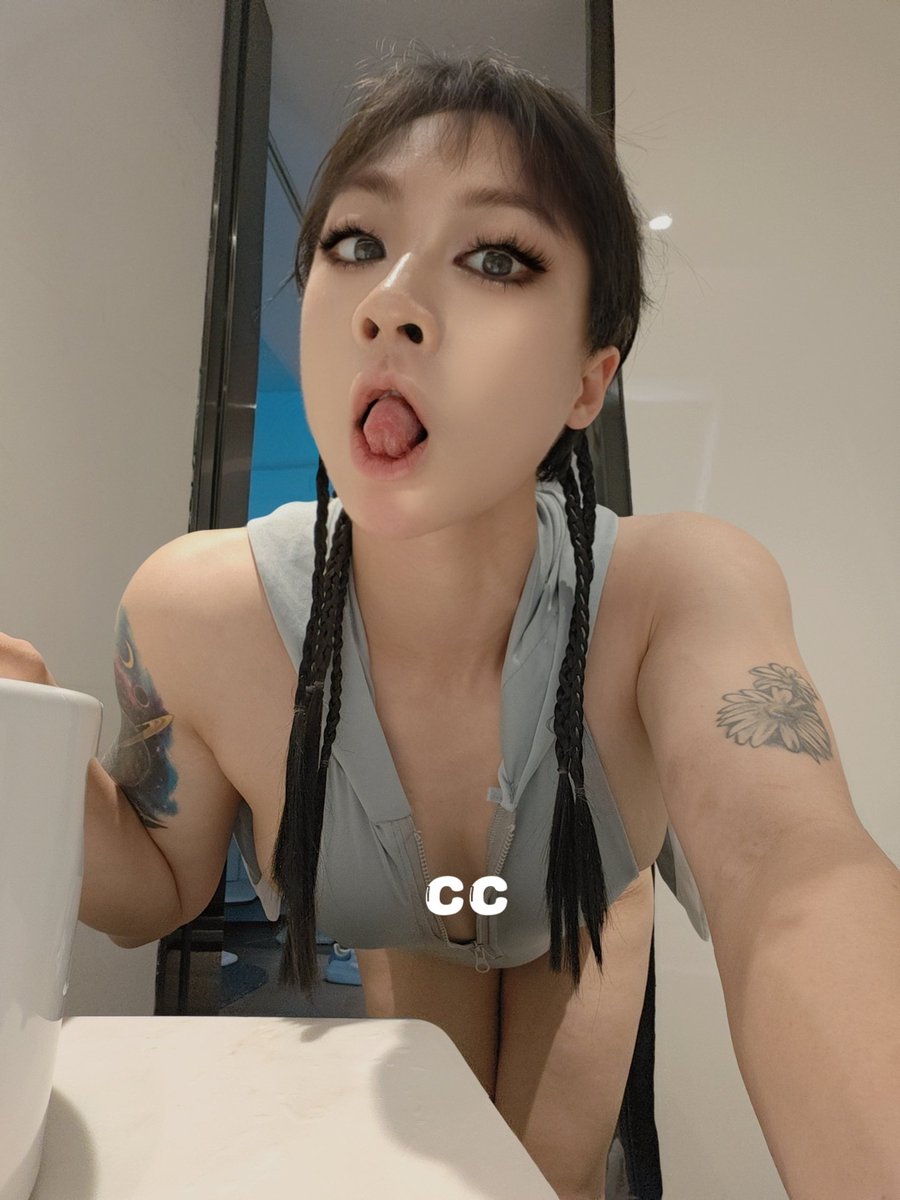 黄推福利内容 - ccshenzhen的精彩图片 福利姬ccshenzhen分享的黄推图片2 - 网红私拍内容