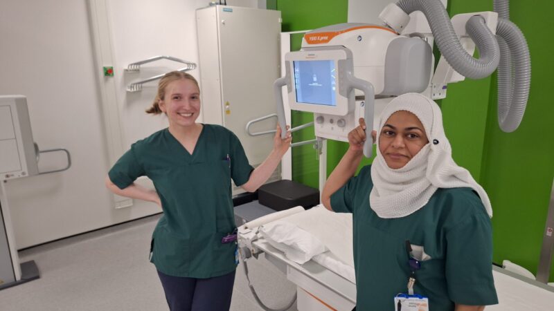 NHSE Workforce, Training and Education - NEY (@nhswte_ney) on Twitter photo 'Apprenticeship success!'
Abigail & Salma, two aspiring NHS radiographers from <a href="/NTeesHpoolNHSFT/">North Tees and Hartlepool NHS Foundation Trust</a>, have shared their stories after being supported to fulfil their career ambitions!
🗣️"My mentor & the team here have also been so supportive."
nth.nhs.uk/news/aspiring-… 'Apprenticeship success!'
Abigail & Salma, two aspiring NHS radiographers from <a href="/NTeesHpoolNHSFT/">North Tees and Hartlepool NHS Foundation Trust</a>, have shared their stories after being supported to fulfil their career ambitions!
🗣️"My mentor & the team here have also been so supportive."
nth.nhs.uk/news/aspiring-…