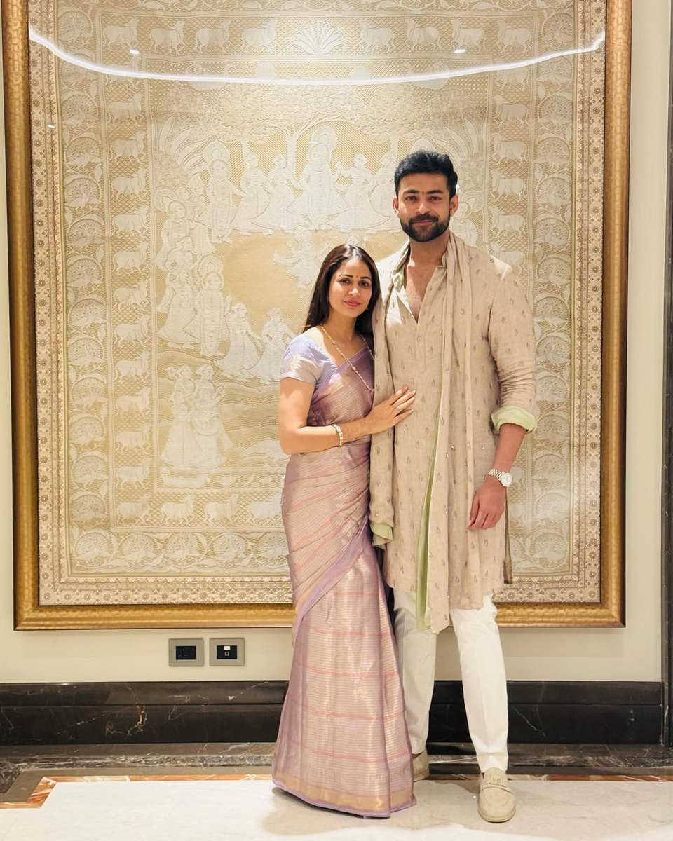 bombaytimes's tweet photo. Baby incoming!
#LavanyaaKonidelaTripathhi and #VarunKonidela drop pregnancy news, 'Life’s most beautiful role yet -Coming soon,' write the couple
@IAmVarunTej @Itslavanya #pregnant https://t.co/bmajagcYyP