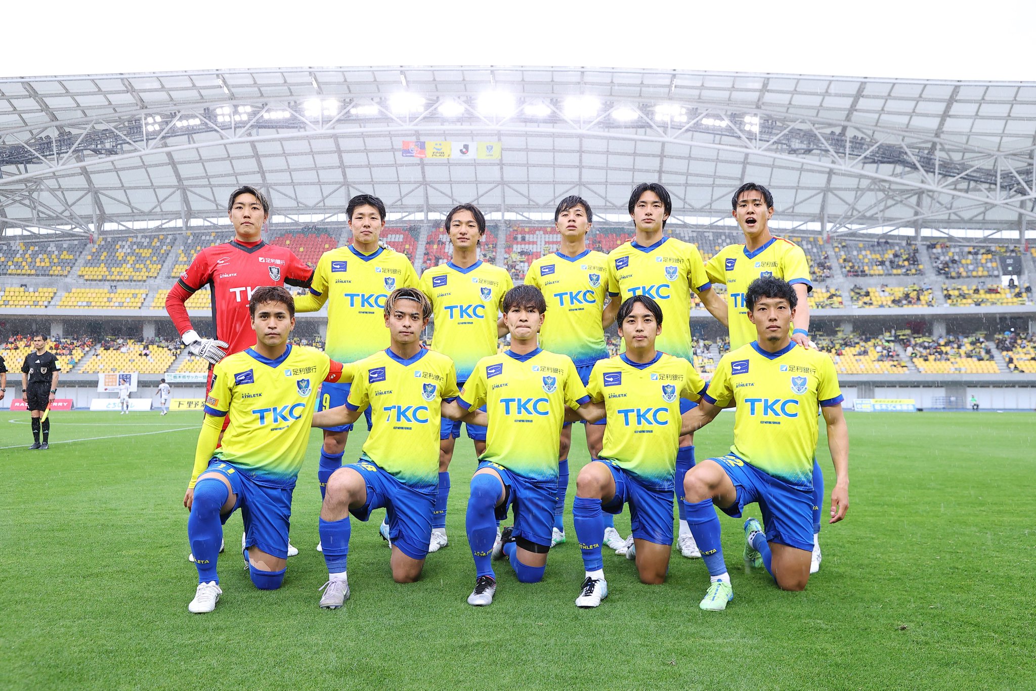[早い者勝ち]栃木SC　選手実使用　長袖トレーニングマッチ用ユニ　#6 69096-40021396-01f.jpg