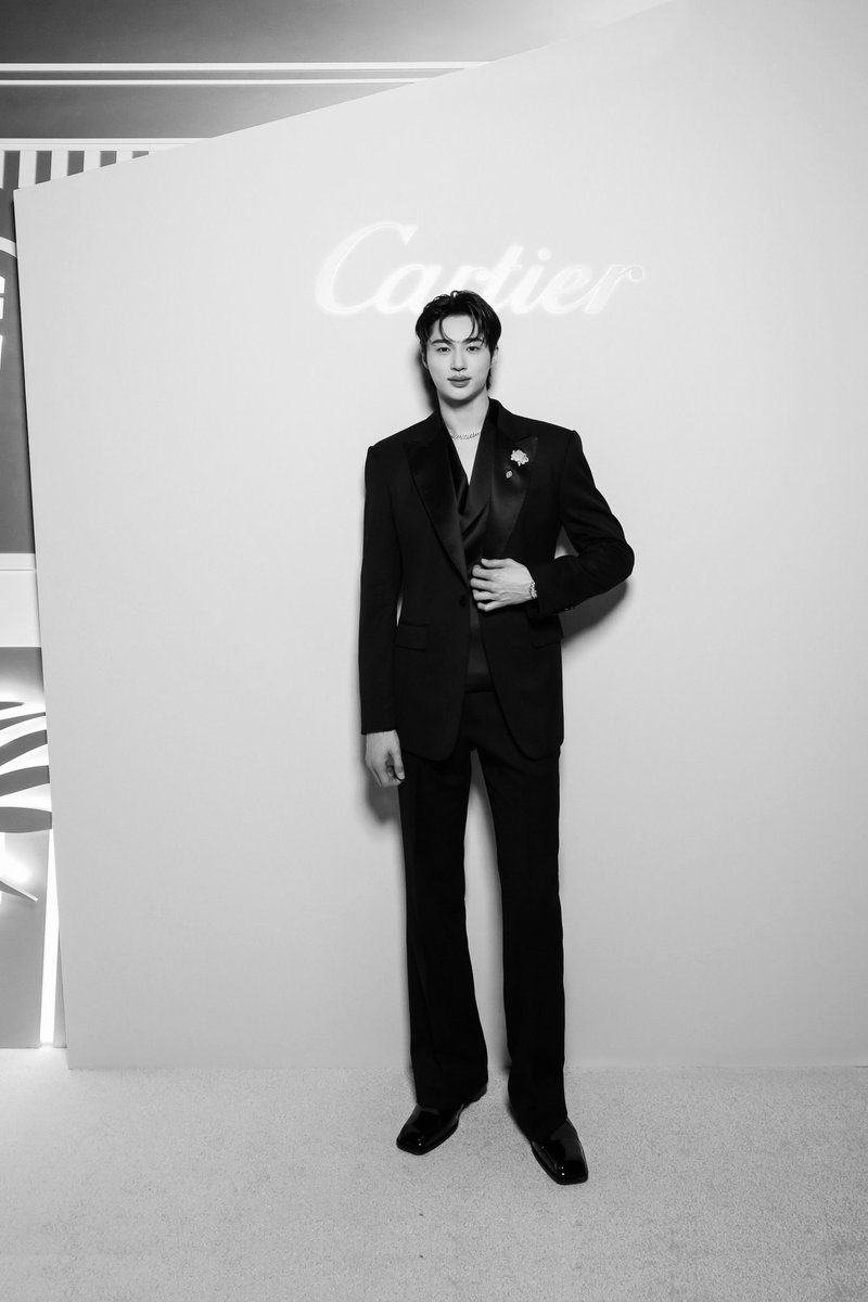 Woosebk's tweet image. Me with The Straight Times Singapore to celebrate Cartier’s Nature Sauvage collection.