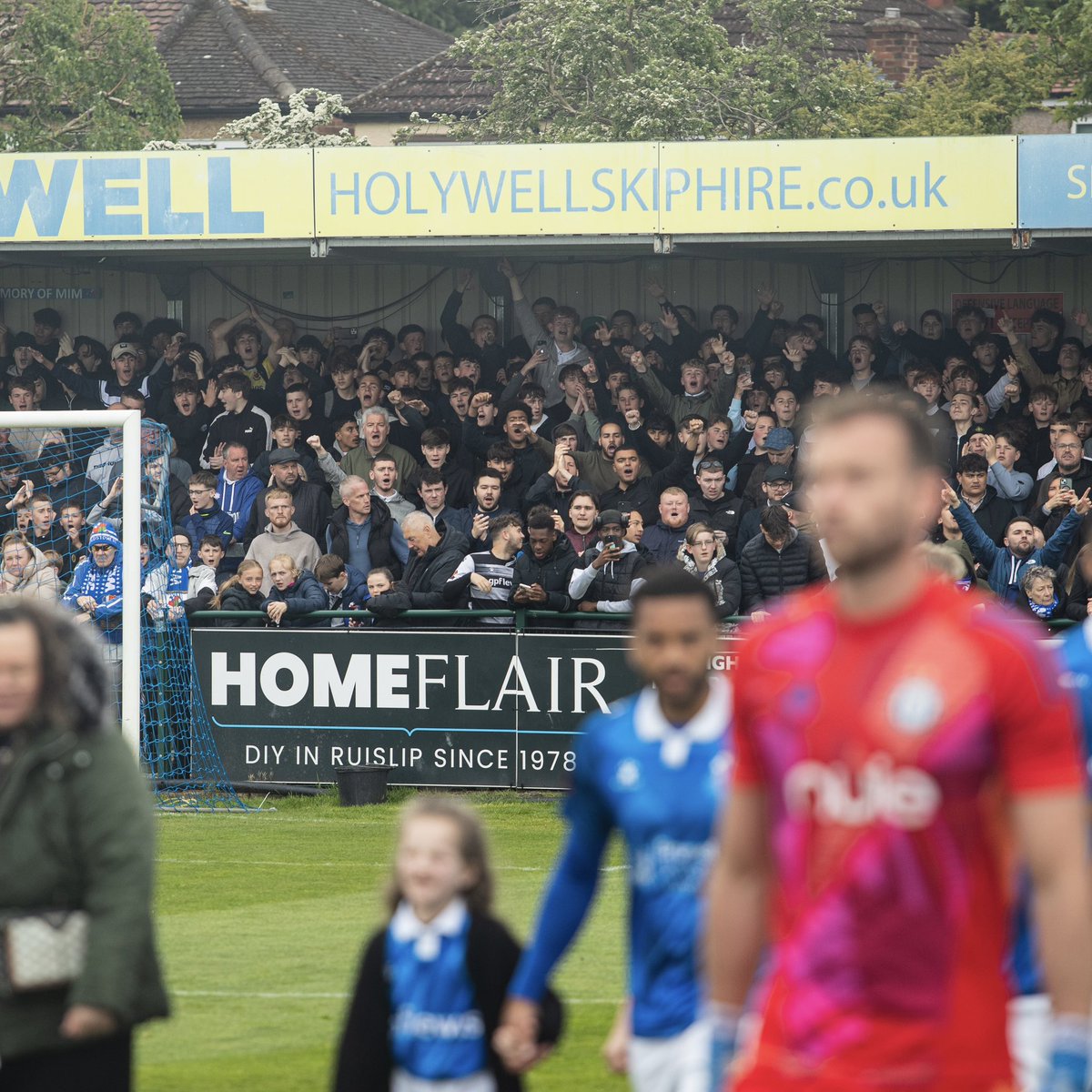 Wealdstone FC tweet media